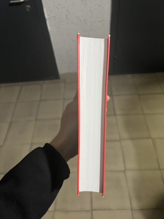 Книга "Черный Лебедь" Нассим Талеб