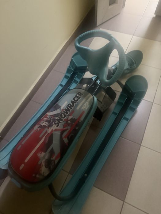 Снегокат в хорошем состоянии