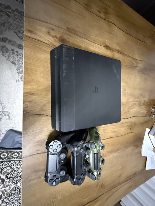 PS 4, с 3 джостиками