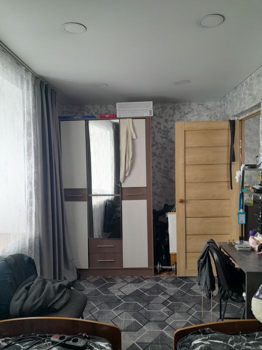 Продам квартиру 3-х.