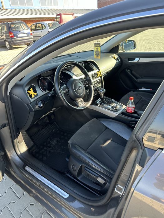 Audi a5 /bixenon/culoare deosebită