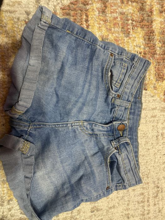 Дънки за по 5 евро