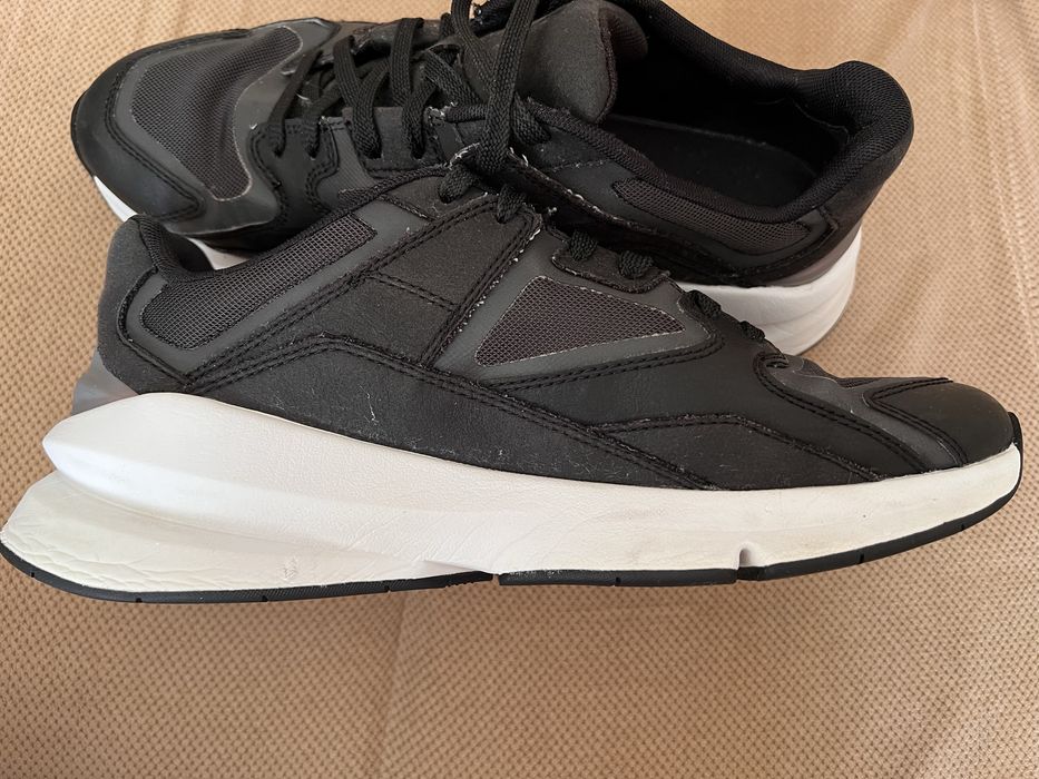 Under armour  маратонки