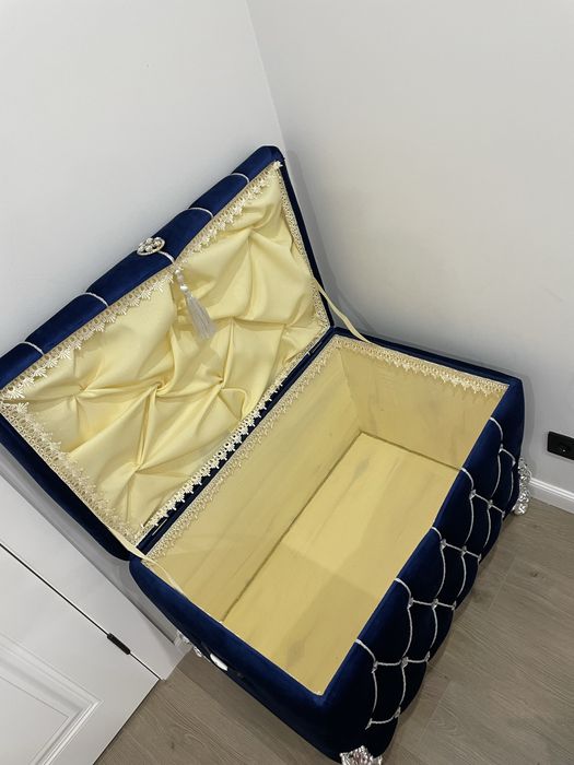 Набор сундуков из бархата