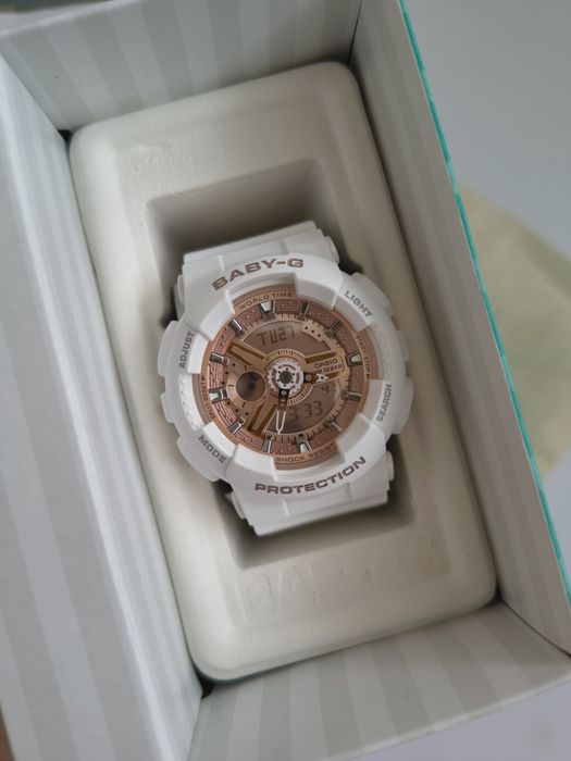 Нов Casio baby G