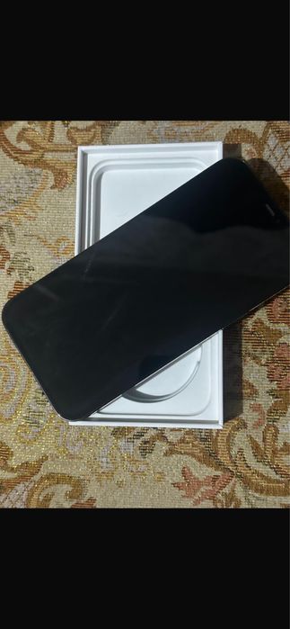 Продам айфон 12 про мах