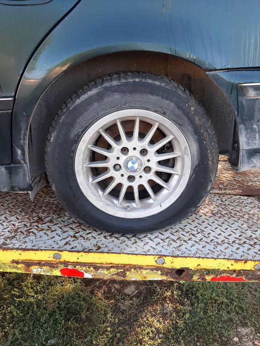 Продаван е39 3.0Д  автомат   184к.с на части