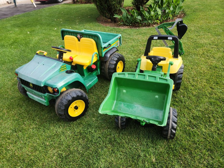Акумулаторно камионче и багерче с педали: John Deere