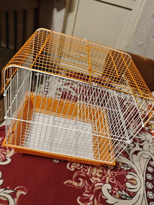 Продам клетку для хомяков
