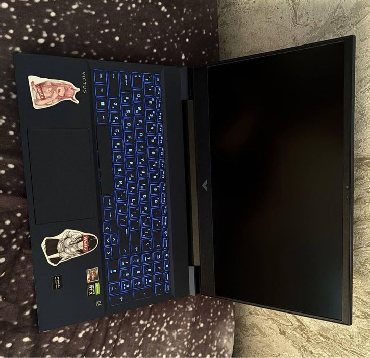 Срочно продаю HP Victus 15
