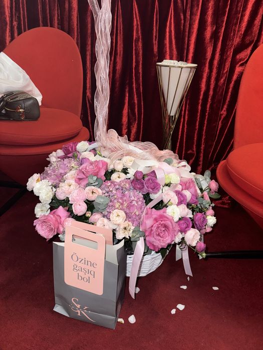 цветы цветы на подарок идеально