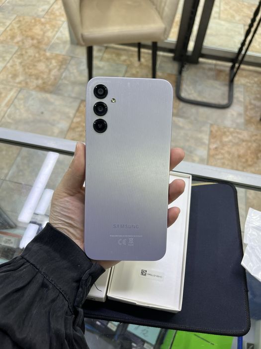 Самсунг А14 ///в идеальном состоянии