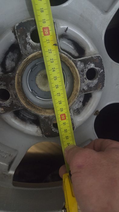 Jante aliaj R14 cu anvelope vara