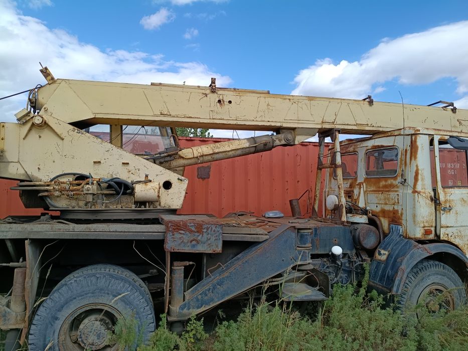Продам Автомобильный кран КС3577-4