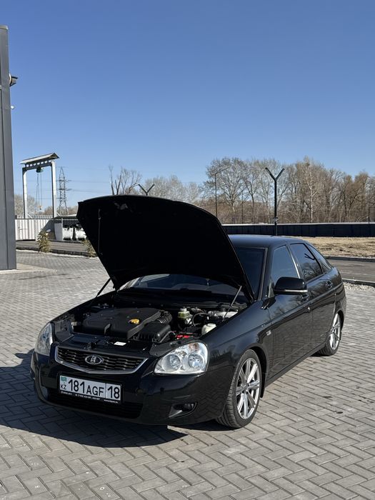 Продам Ладу Приору 2015