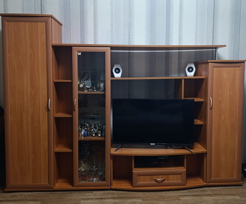 Продам шкаф горка