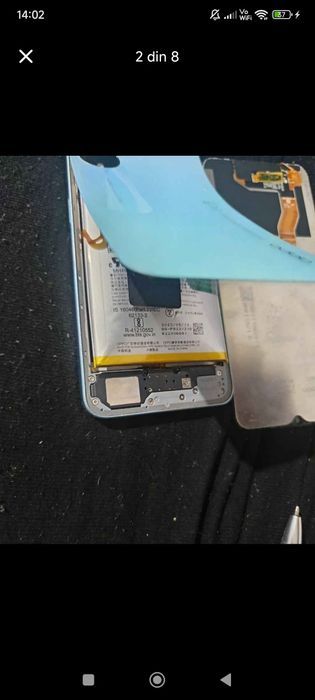 Vând telefoane pentru piese