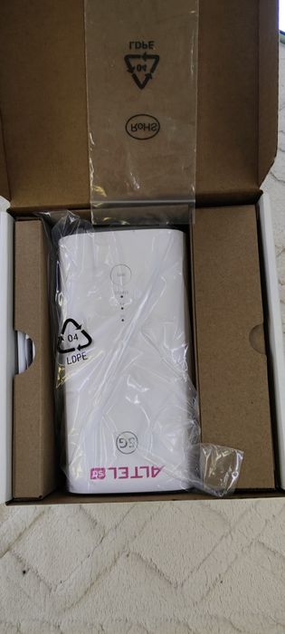 Срочно продам роутер altel 5g