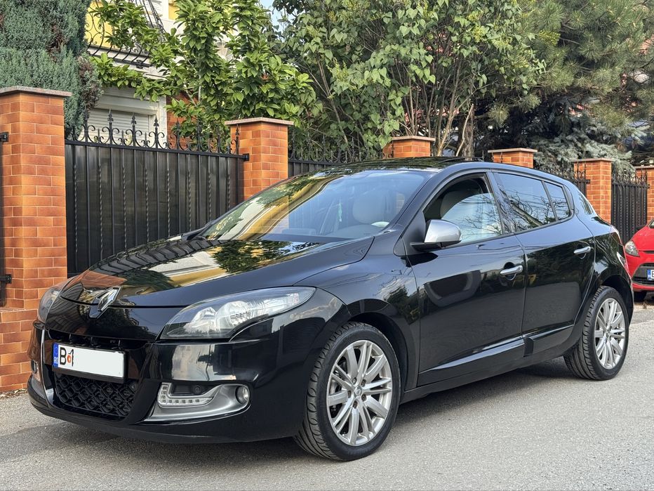 RENAULT Megane 2012