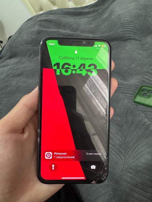 Продаю Iphone xs