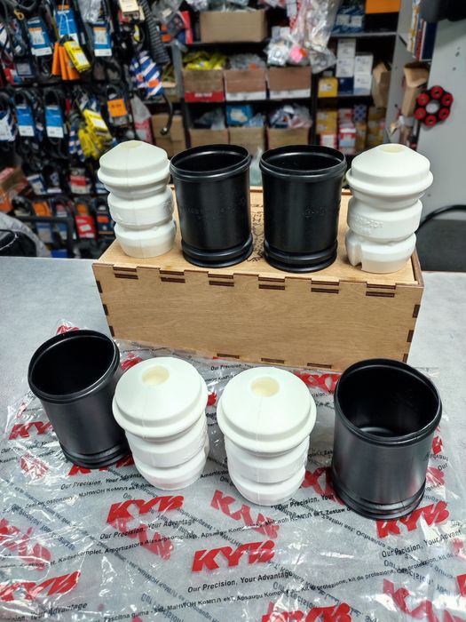 Пыльник отбойник BMW E34 амортизаторов