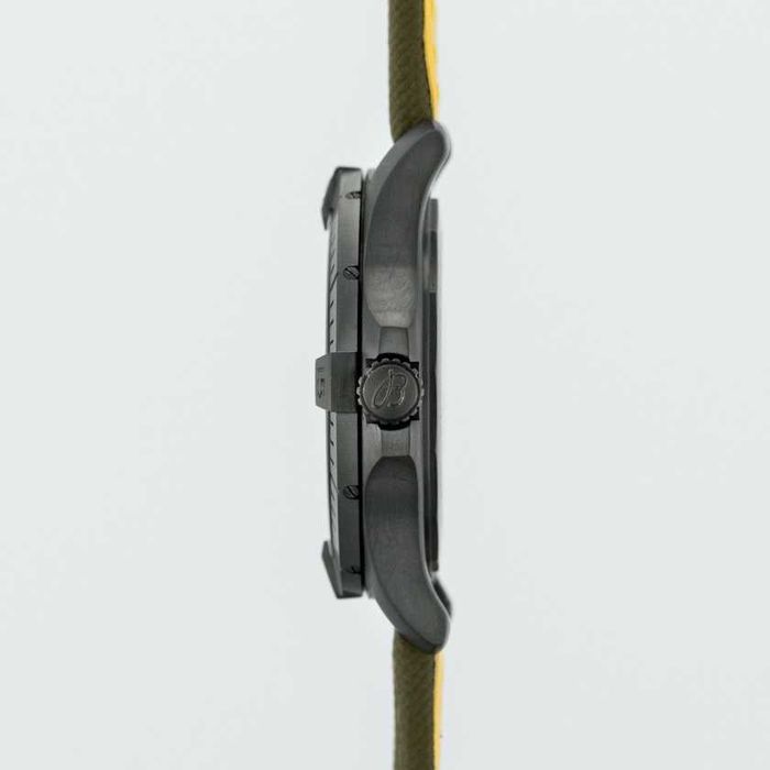 BREITLING Avenger GMT Night Mission Limited Edition- Коледна промоция!