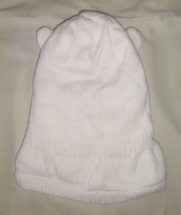 Caciula noua pt bebe, tip cagula, cu urechiuse (86-98 cm / 12-36 luni)