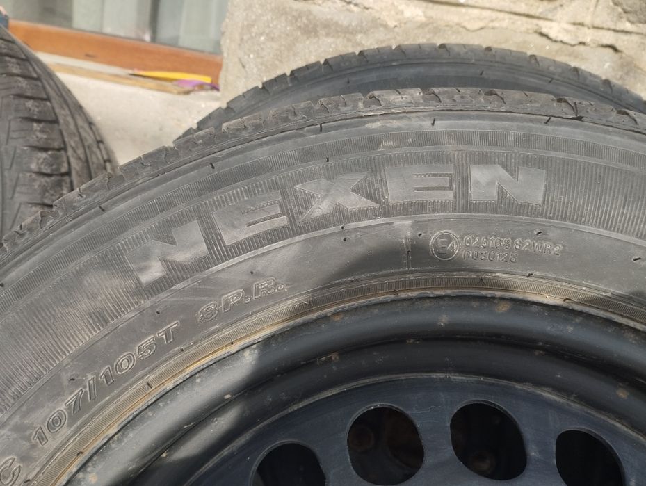 Гуми с джанти за Мерцедес вито 16-ки