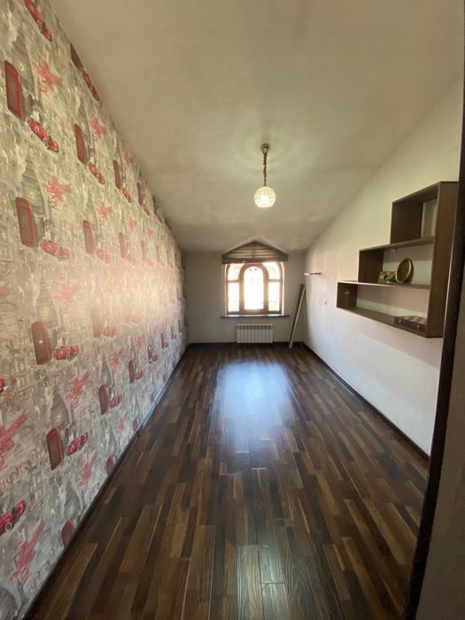 квартира 2 комнатная (с мансардой 4).