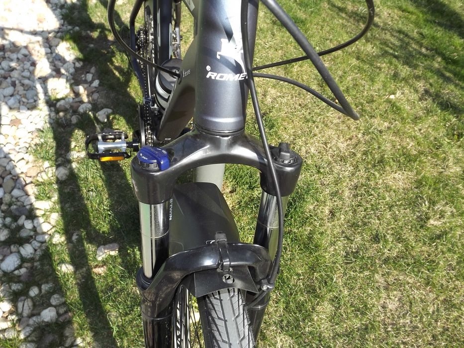 Romet 27,5cola 3/8speed shimano rock shox