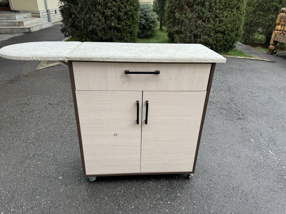 Dazmol stul tumbalik