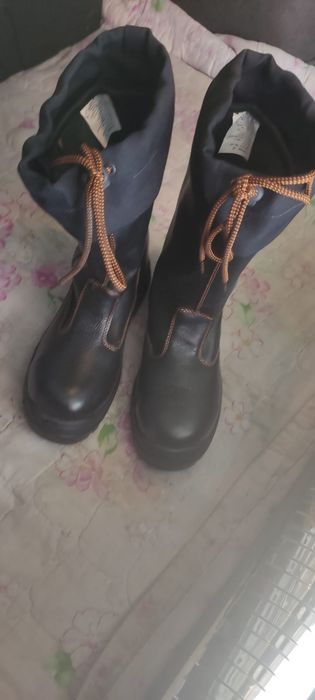 Продам летние керзовые сапоги