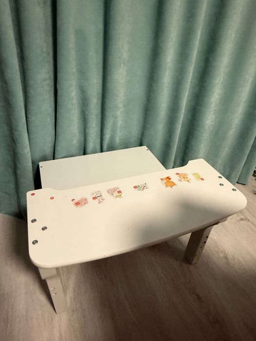 Детска дървена пейка с бюро и органайзер 3 в 1