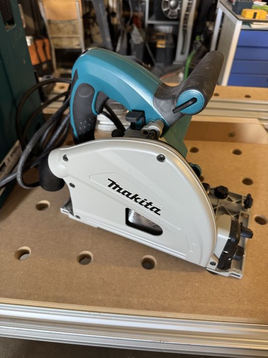 Makita circular cap scufundator festool