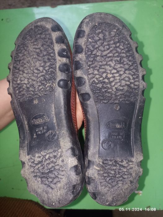 Резиновые сапожки для дождя и для мальчиков и девочек