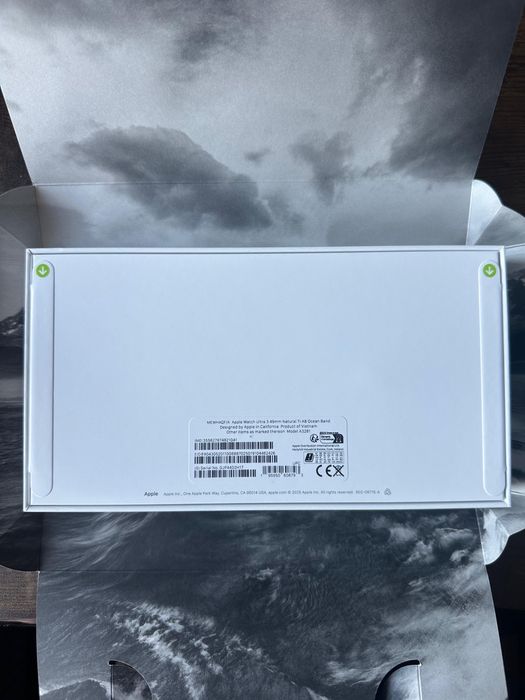 Apple Watch Ultra 3 -49mm - Natural Titanium - GPS + Celular - Sigilat