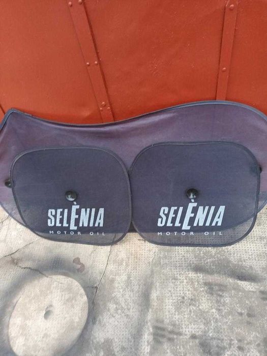 Vând diferiteaccesorii autoț