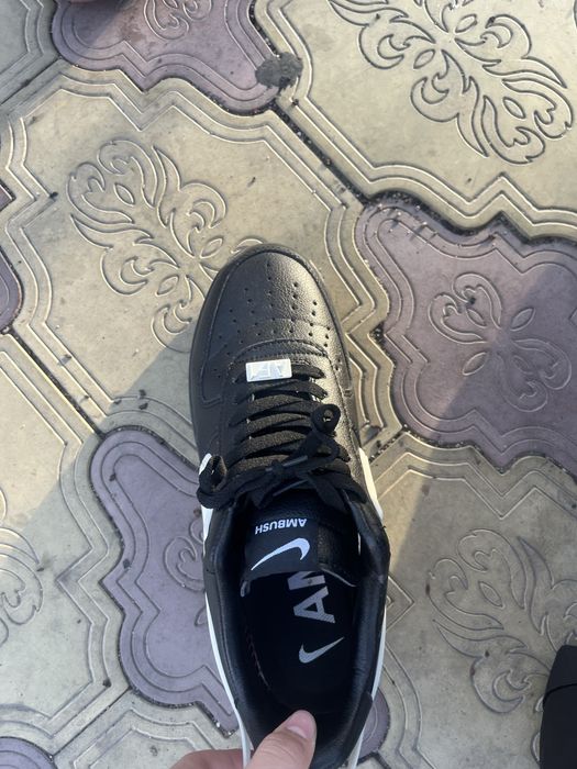 продам nike Ambush