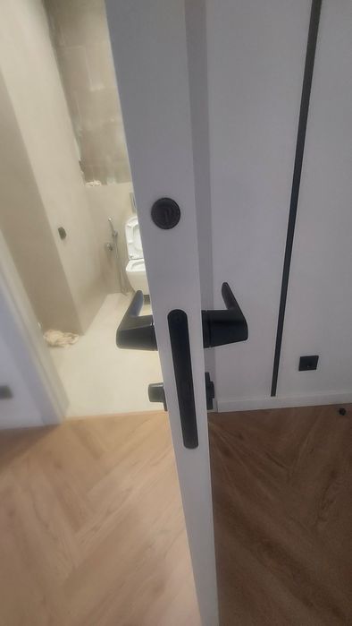 Установка дверей