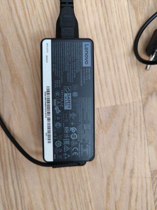 Lenovo Thinkpad блок питания и NVMe SSD adapter адаптер