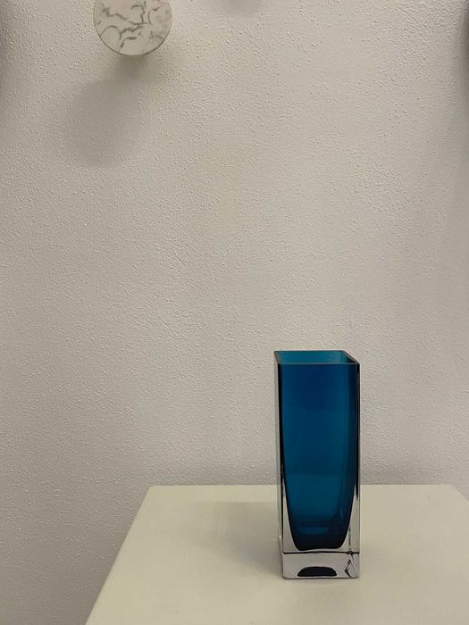 vas decor greu Lindshammar Suedia  vaza din cristal albastru Gunnar Ander