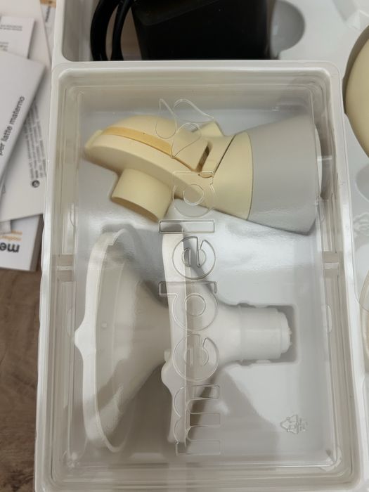 Medela Помпа за кърма и аксесоари, бутилки, биберони