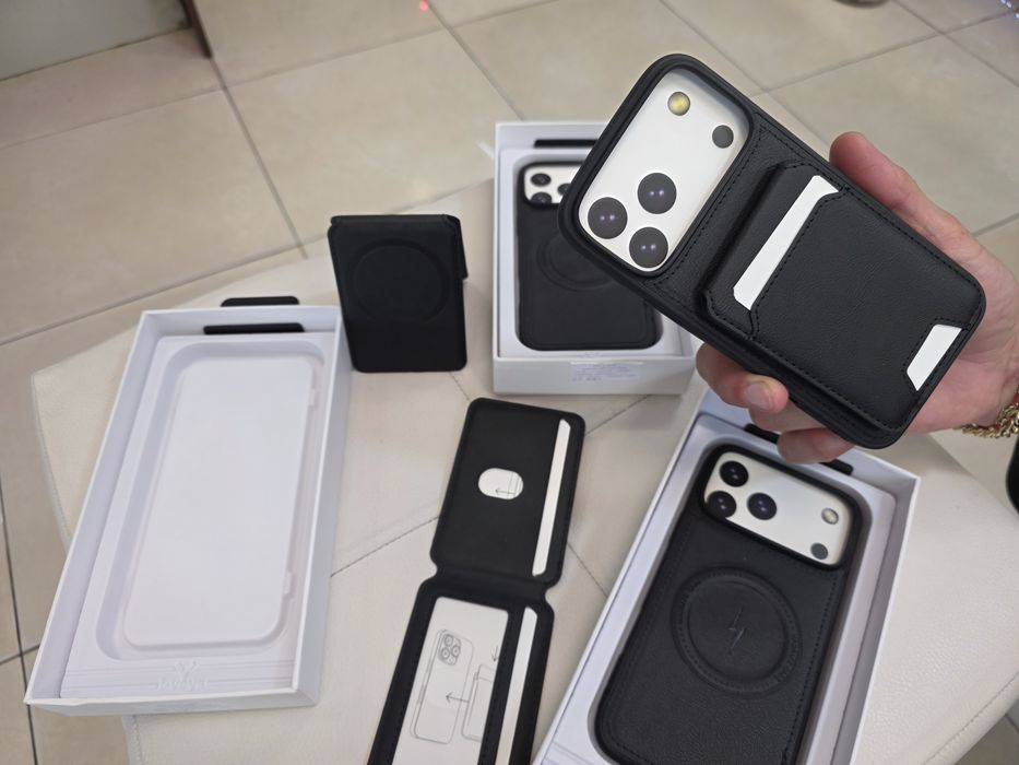 Калъф за Iphone 17 pro max , 18 pro max