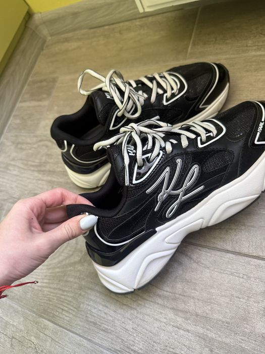 Обувки Karl Lagerfeld