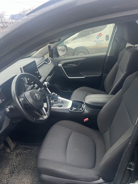 Toyota RAV4, 2021, 4x4, 180.000 km, factura cu TVA 21%