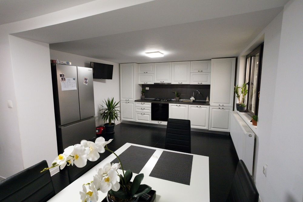 Casa vânzare Maneciu Pamanteni