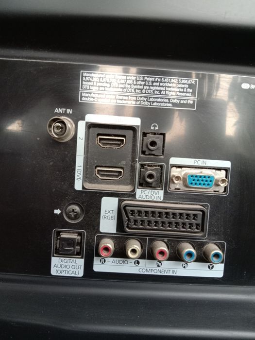 Телевизор Samsung LE32C454E3W