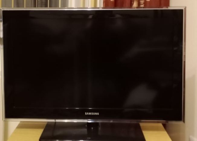 Продаётся Телевизор самсунг