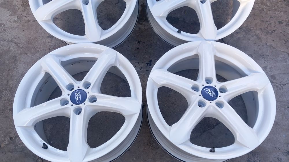 Set 4 jante aliaj r17 Ford  5x108, Focus,kuga,Mondeo,S-max Volvo, Cmax, Puma preț 1600 lei setul
