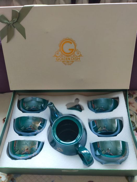 Набор чайник с кесюшками